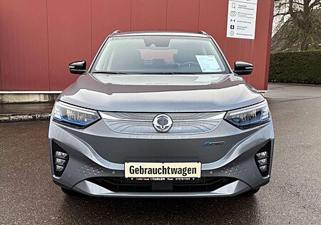 SsangYong Korando E-Motion TITANIUM LM-Räder , Klima , ZV , NAVI