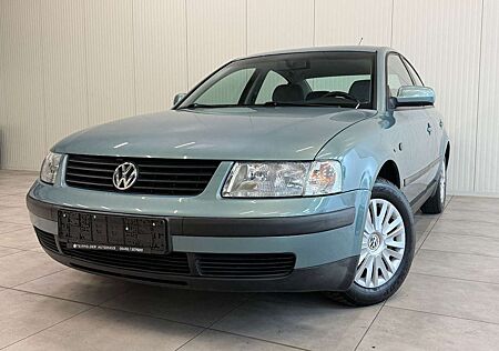 VW Passat Volkswagen AUTOMATIK / AHK