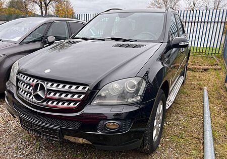 Mercedes-Benz ML 320 CDI , Allrad, TÜV 12-25, AHK