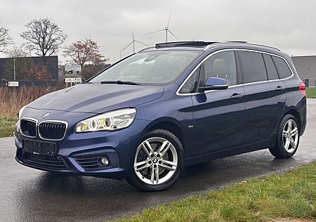 BMW 220d 220 Aut 190ps X-Drive Sport-Panorama-LED-7 pers