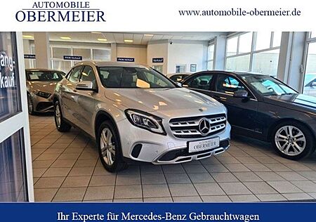 Mercedes-Benz GLA 220 Prog. 4M RFK AHK SHZ LED TWA DAB Navi