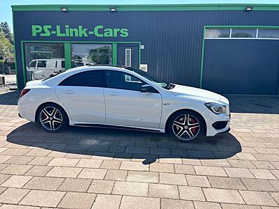 Mercedes-Benz CLA 45 AMG 4Matic * Pano * Alcantara *Scheckheft