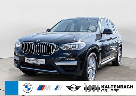 BMW X3 xDrive 20d X-Line PANO AHK HUD LED ACC SHZ