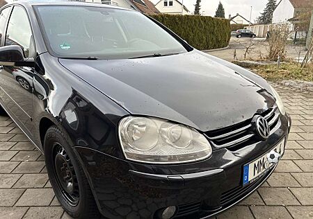 VW Golf Volkswagen United