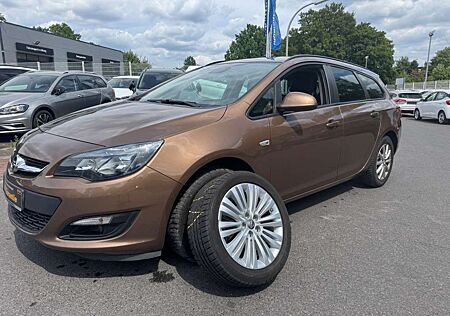 Opel Astra /1.HAND/KLIMAAUT/NAVI/8XALU/T.LEDER/SHZ/LHZ