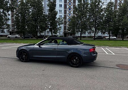Audi A5 Cabrio 3.0 TDI DPF quattro S tronic