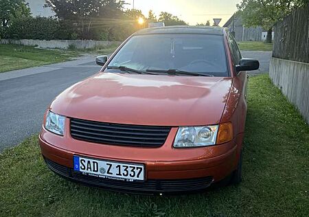 VW Passat Volkswagen 2.8 V6 Highline