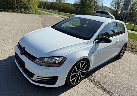 VW Golf Volkswagen VII GTI Performance Schalter/Remus/Service