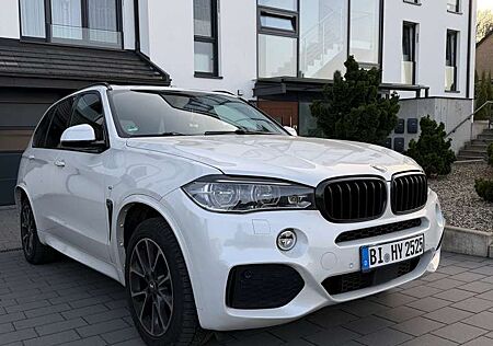 BMW X5 xDrive 30 d M-Paket Voll Ausstattung