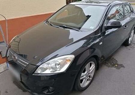 Kia Cee'd Ceed / Ceed 1.6 CVVT EX