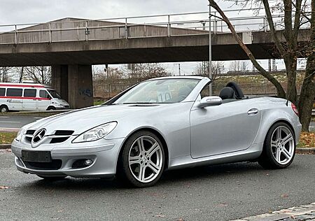 Mercedes-Benz SLK 200 Kompressor Roadster*PDC*Leder*18 Zoll