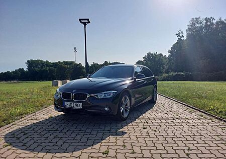 BMW 320d 320 Touring Aut. Sport Line