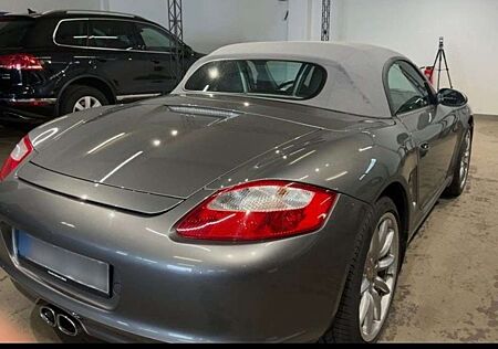 Porsche Boxster org. 55´km LED NAVI SPORTABGAS 19" SHZ