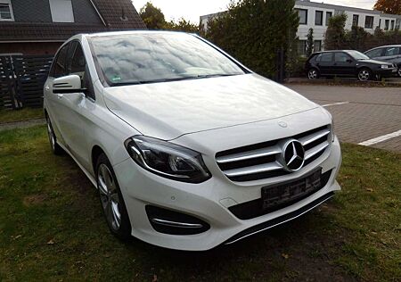 Mercedes-Benz B 220 d Aut. Edition Urban.LED.Pano.Navi.Kamera