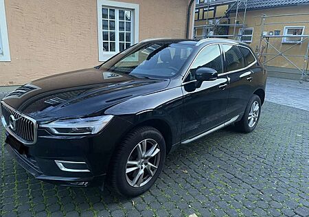 Volvo XC 60 XC60 2.0 Inscription AWD ~Leder~Navi~Spur~Automatik