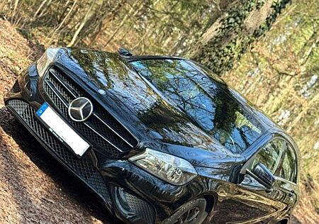 Mercedes-Benz A 180 (BlueEFFICIENCY)