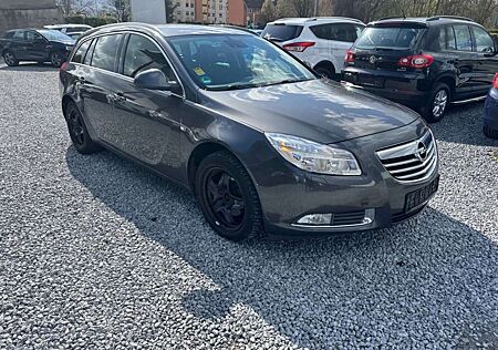 Opel Insignia A Sports Tourer Design Edition