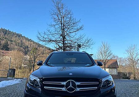 Mercedes-Benz GLC 250 d AMG Line – 4MATIC – 360° Kamera – Memory