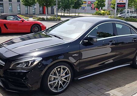 Mercedes-Benz CLA 45 AMG AMG+CLA+45+4Matic+AMG+Speedshift+DCT+7G