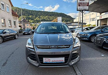 Ford Kuga Titanium, 4x4 Automatik, Xenon,Leder,Navi