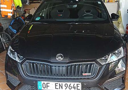 Skoda Octavia 1.4 TSI iV DSG RS Head-up AHK Kamera Lenkradhzg