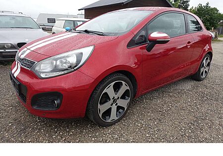 Kia Rio Spirit 1,4 Lenkrad + Sitzh. Klimautom. PDC