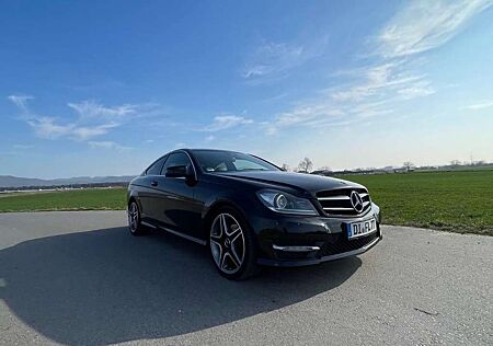 Mercedes-Benz C 250 Mercedes c coupe 1.8turbo ,204 ps AMG Sport packet