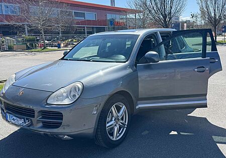 Porsche Cayenne S Tiptronic