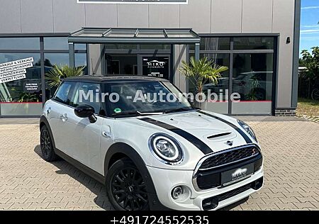 Mini Cooper S / 31.000km/ NAVI/ LED