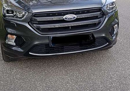 Ford Kuga 1.5 EcoBoost 2x4 Aut. ST-Line