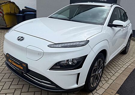 Hyundai Kona Select R.Kam*ACC*Facelift*Carplay Werksgarantie