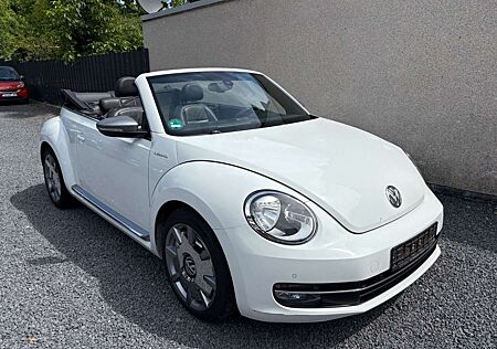 VW Beetle Volkswagen Cabriolet/Klima/Navi/Leder/PDC