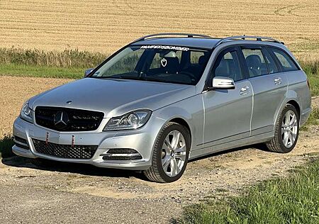 Mercedes-Benz C 250 CGI BlueEfficiency Avantgarde