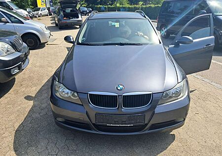 BMW 320d 320 DPF Touring Aut. Edition Fleet