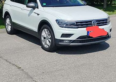VW Tiguan Allspace Volkswagen 2.0 TDI SCR 4Motion DSG Comfortline