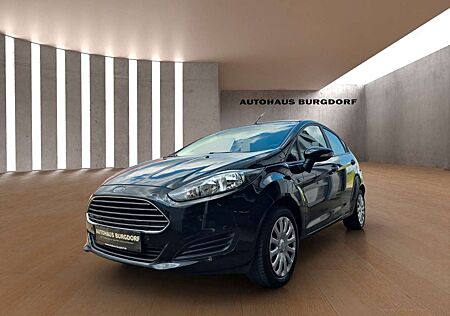 Ford Fiesta Klima Sitzheizung PDC Start/Stop