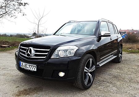 Mercedes-Benz GLK 320 CDI DPF 4Matic AMG Paket. 7G-Automatic.