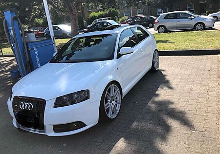 Audi A3 2.0 TDI DPF S Line Sportpaket plus