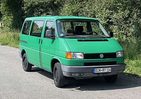 VW T4 Caravelle Volkswagen Sy. GL 70K3D5