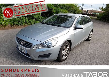 Volvo V60 D3 Momentum Business-Paket PRO Winter-Paket