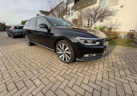 VW Passat Variant Volkswagen Highline 2.0 TDI DSG Navigation