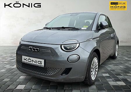 Fiat 500E 3+1 118PS 42kWh CCS KLIMA*CARPLAY*TEMPOMAT