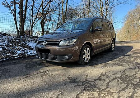 VW Touran Volkswagen 1.6 TDI DPF DSG Life