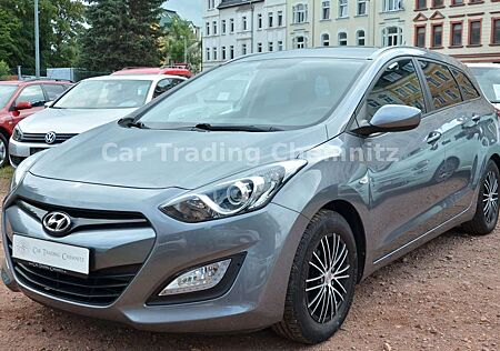 Hyundai i30 cw 1.4 Klima Tüv neu Reifen neu