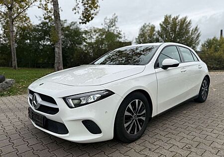 Mercedes-Benz A 200 gebraucht kaufen Mercedes-Benz A 200 A -Klasse d/ACC/RFK