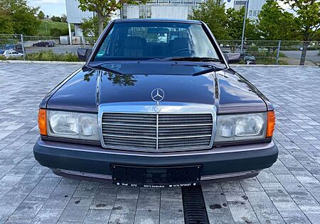 Mercedes-Benz 190 E 2,0