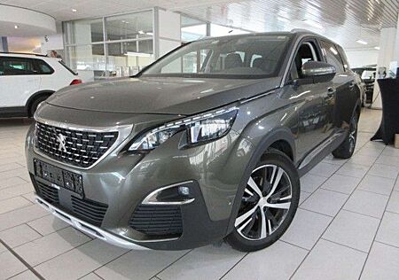Peugeot 5008 Allure 1.5D LED/SHZ/PANO/AHK/LEDER&MASSAGE
