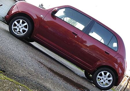 Daihatsu Trevis 2. Hand. 60540 km. Klima. Alufelgen!