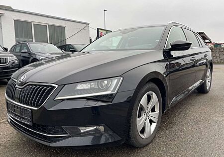 Skoda Superb Combi Style°DSG°NAVI°LED°PDC°SHZ°ACC°