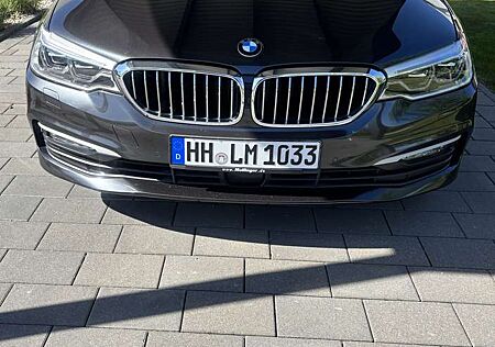 BMW 520 Unfallfr,Standheiz.HuD,scheckheftgepfl.Businesspak